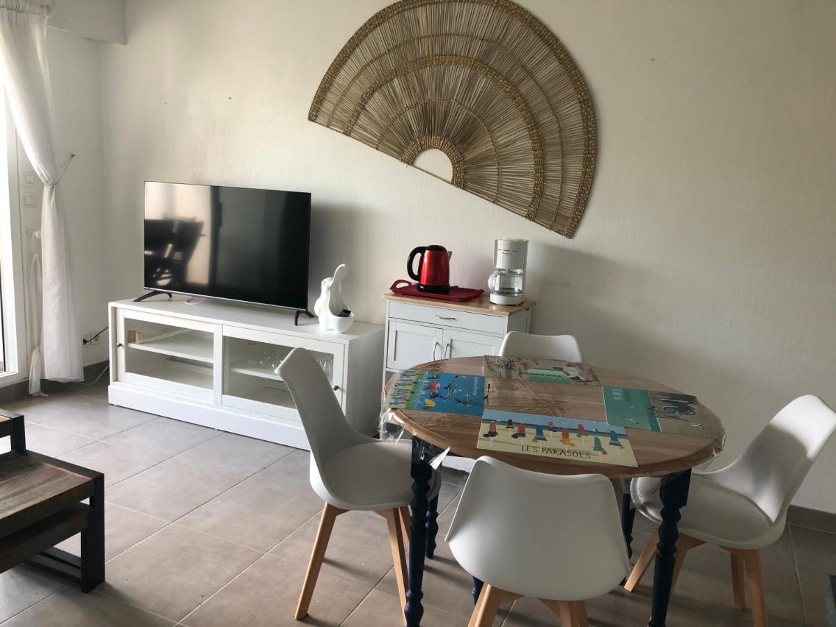 T2 Rez De Jardin Piscine Parking La Baule Apartman Guérande Kültér fotó